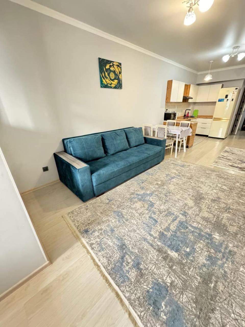 New And Cozy In The Area! 10 Apartment Almaty