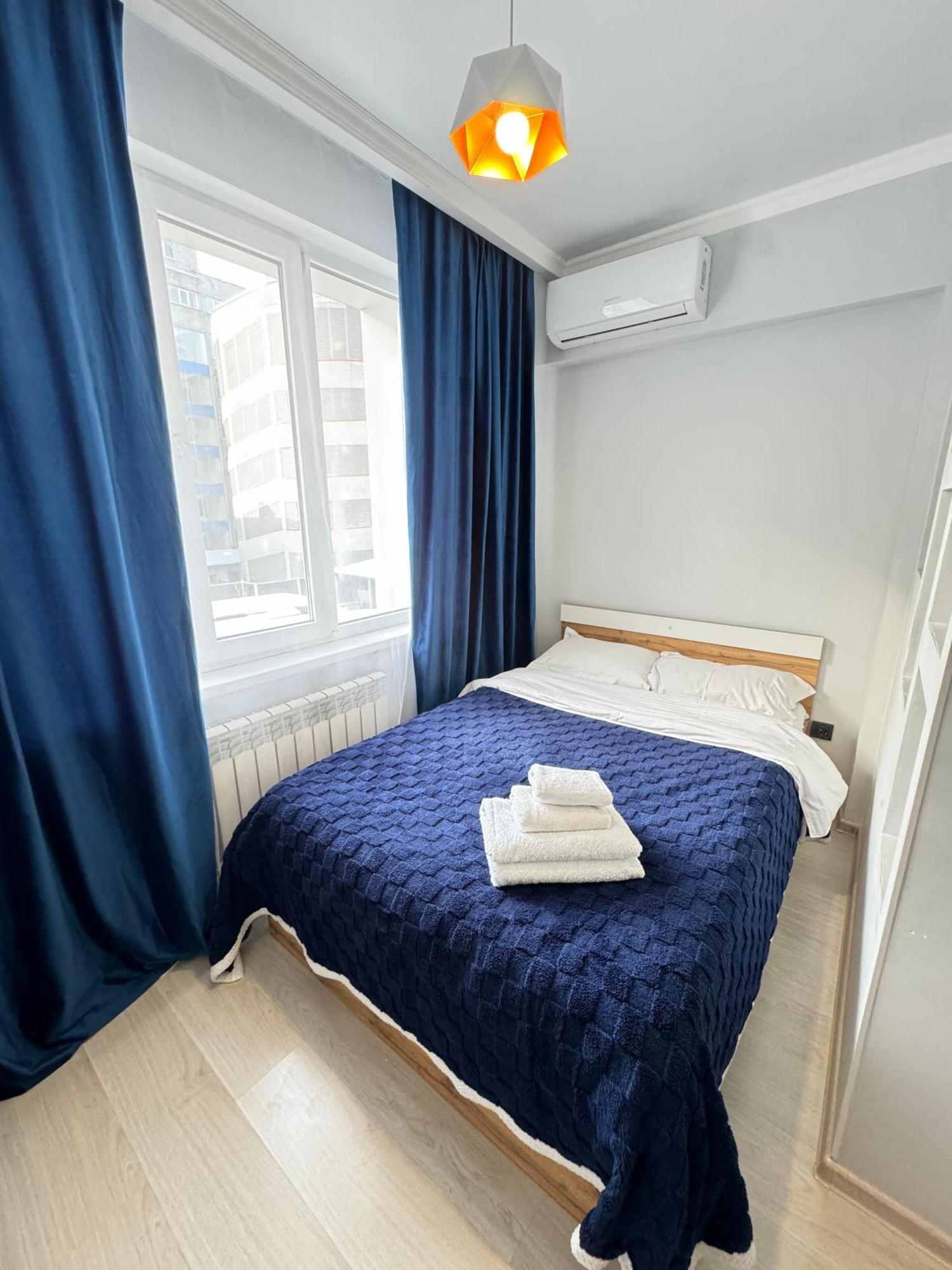New And Cozy In The Area! 10 Apartment